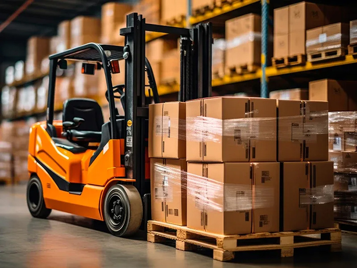 Varastointi ja logistiikka Varastointi ja logistiikka